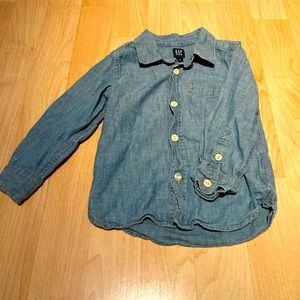 GAP toddler denim button down shirt size 3T